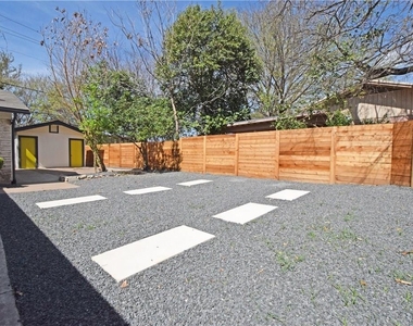 6400 Brookside Dr - Photo Thumbnail 3