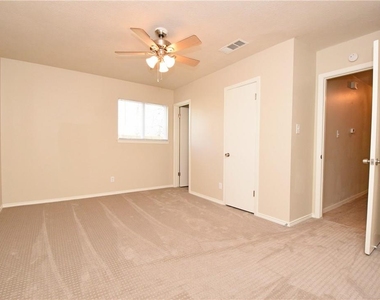 6400 Brookside Dr - Photo Thumbnail 6