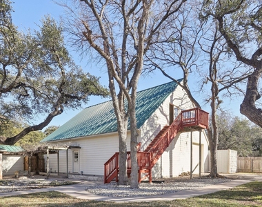 294 Logan Ranch Rd - Photo Thumbnail 3