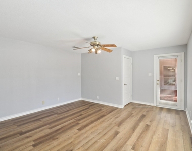 294 Logan Ranch Rd - Photo Thumbnail 23