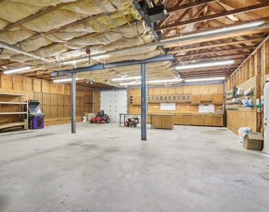 294 Logan Ranch Rd - Photo Thumbnail 4