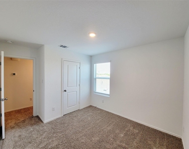 309 Bullhead Rd - Photo Thumbnail 4