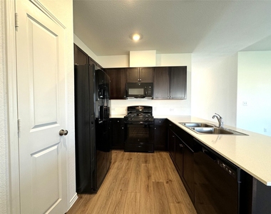 14408 Koti Way - Photo Thumbnail 5