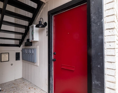 1700 Houston St - Photo Thumbnail 23