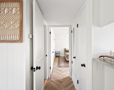 1700 Houston St - Photo Thumbnail 9