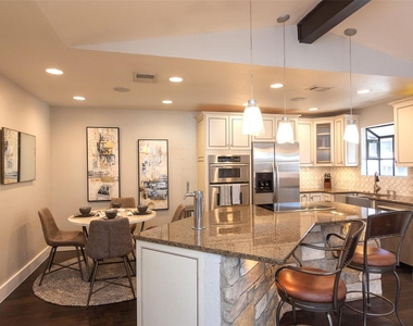 2410 Enfield Rd - Photo Thumbnail 14