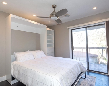 2410 Enfield Rd - Photo Thumbnail 30