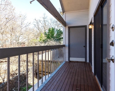 2410 Enfield Rd - Photo Thumbnail 37