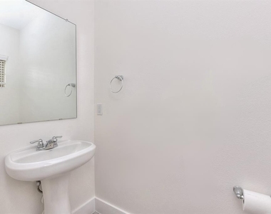 420 White Steppe Way - Photo Thumbnail 18