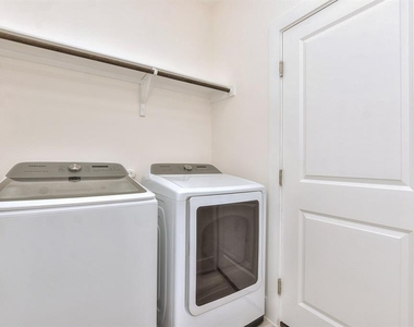 420 White Steppe Way - Photo Thumbnail 19