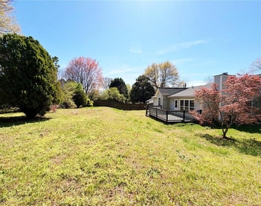 2901 Inverloch Circle - Photo Thumbnail 13