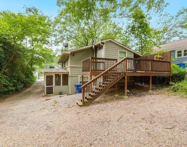 677 Holmes Street Nw - Photo Thumbnail 17