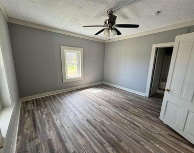 74 Martin Luther K Drive - Photo Thumbnail 18