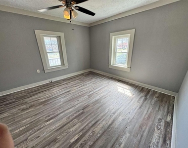 74 Martin Luther K Drive - Photo Thumbnail 19