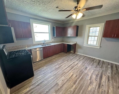 74 Martin Luther K Drive - Photo Thumbnail 5