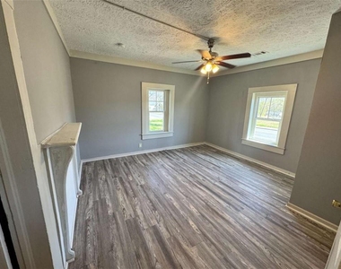 74 Martin Luther K Drive - Photo Thumbnail 23