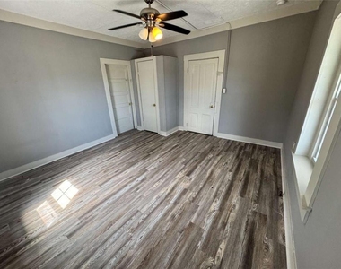 74 Martin Luther K Drive - Photo Thumbnail 13