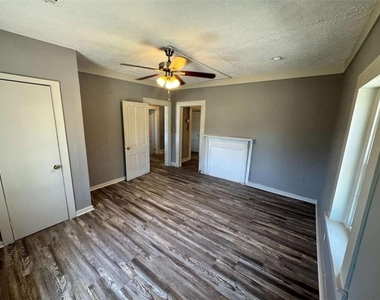 74 Martin Luther K Drive - Photo Thumbnail 12