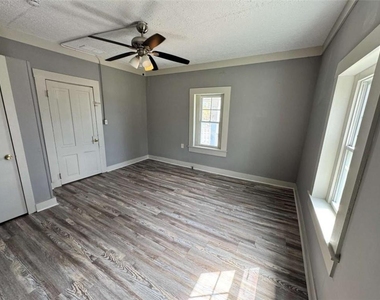 74 Martin Luther K Drive - Photo Thumbnail 11