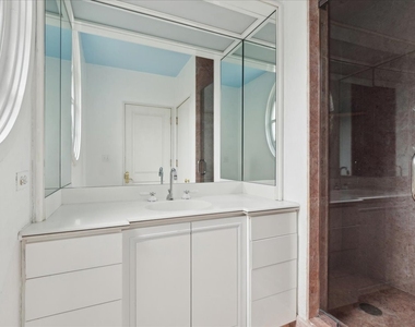255 N Green Bay Road - Photo Thumbnail 65