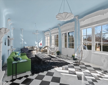 255 N Green Bay Road - Photo Thumbnail 17