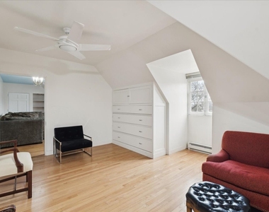 255 N Green Bay Road - Photo Thumbnail 54