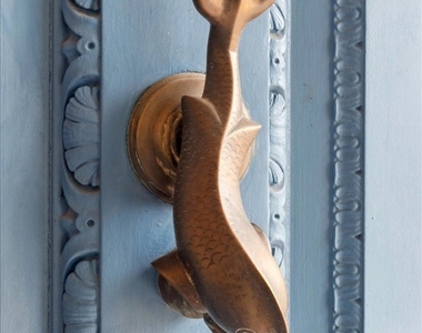 255 N Green Bay Road - Photo Thumbnail 2