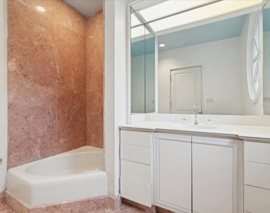 255 N Green Bay Road - Photo Thumbnail 67