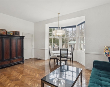 255 N Green Bay Road - Photo Thumbnail 26