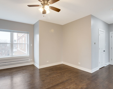 8022 S Ellis Avenue - Photo Thumbnail 1