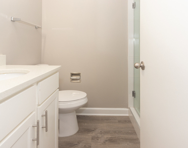 4250 W Lake Avenue - Photo Thumbnail 12