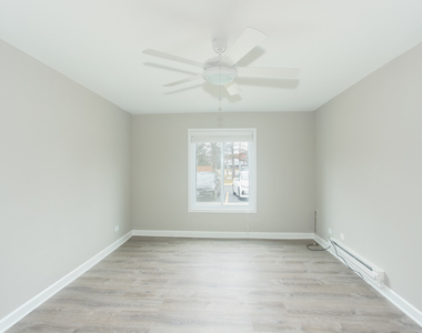 4250 W Lake Avenue - Photo Thumbnail 11