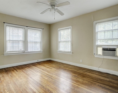 1935 Richmond Avenue - Photo Thumbnail 8