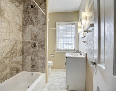 1935 Richmond Avenue - Photo Thumbnail 6