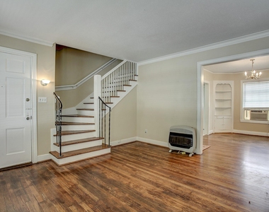1935 Richmond Avenue - Photo Thumbnail 5