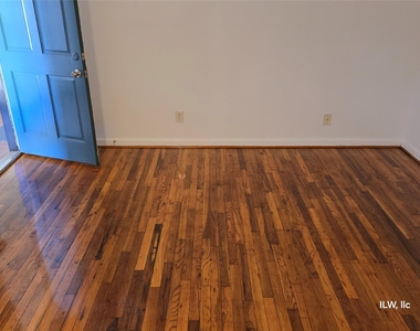 301 Avondale Street - Photo Thumbnail 10
