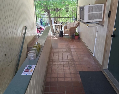 301 Avondale Street - Photo Thumbnail 7