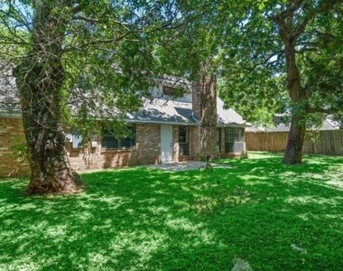 7019 Oak Bough Drive - Photo Thumbnail 9