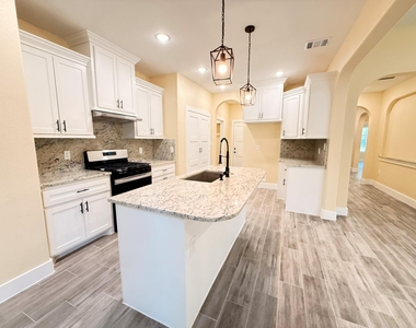 14844 Coaltown Rd - Photo Thumbnail 7