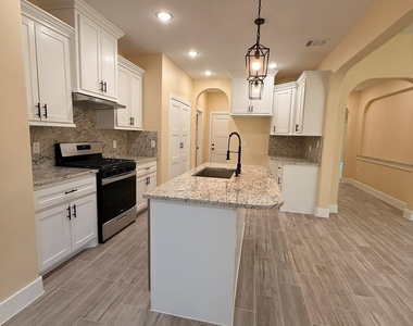 14844 Coaltown Rd - Photo Thumbnail 4