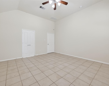 7631 Granite Terrace Lane - Photo Thumbnail 37