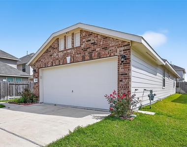 7631 Granite Terrace Lane - Photo Thumbnail 2