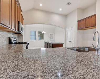 7631 Granite Terrace Lane - Photo Thumbnail 27