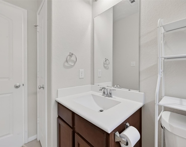 7631 Granite Terrace Lane - Photo Thumbnail 29