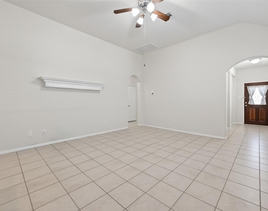 7631 Granite Terrace Lane - Photo Thumbnail 13