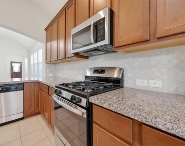 7631 Granite Terrace Lane - Photo Thumbnail 25