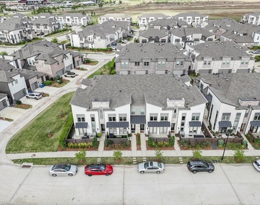 16635 Bristol Steel Lane - Photo Thumbnail 1