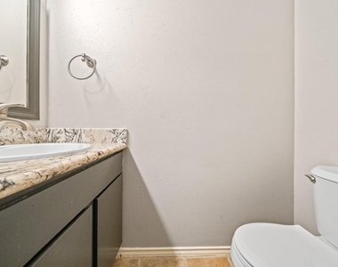 2023 Gentryside Drive - Photo Thumbnail 13