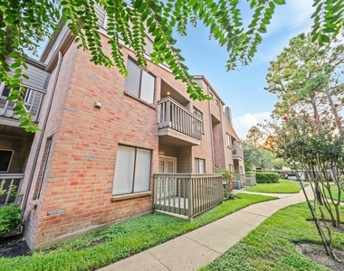 2023 Gentryside Drive - Photo Thumbnail 6
