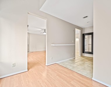 2023 Gentryside Drive - Photo Thumbnail 11